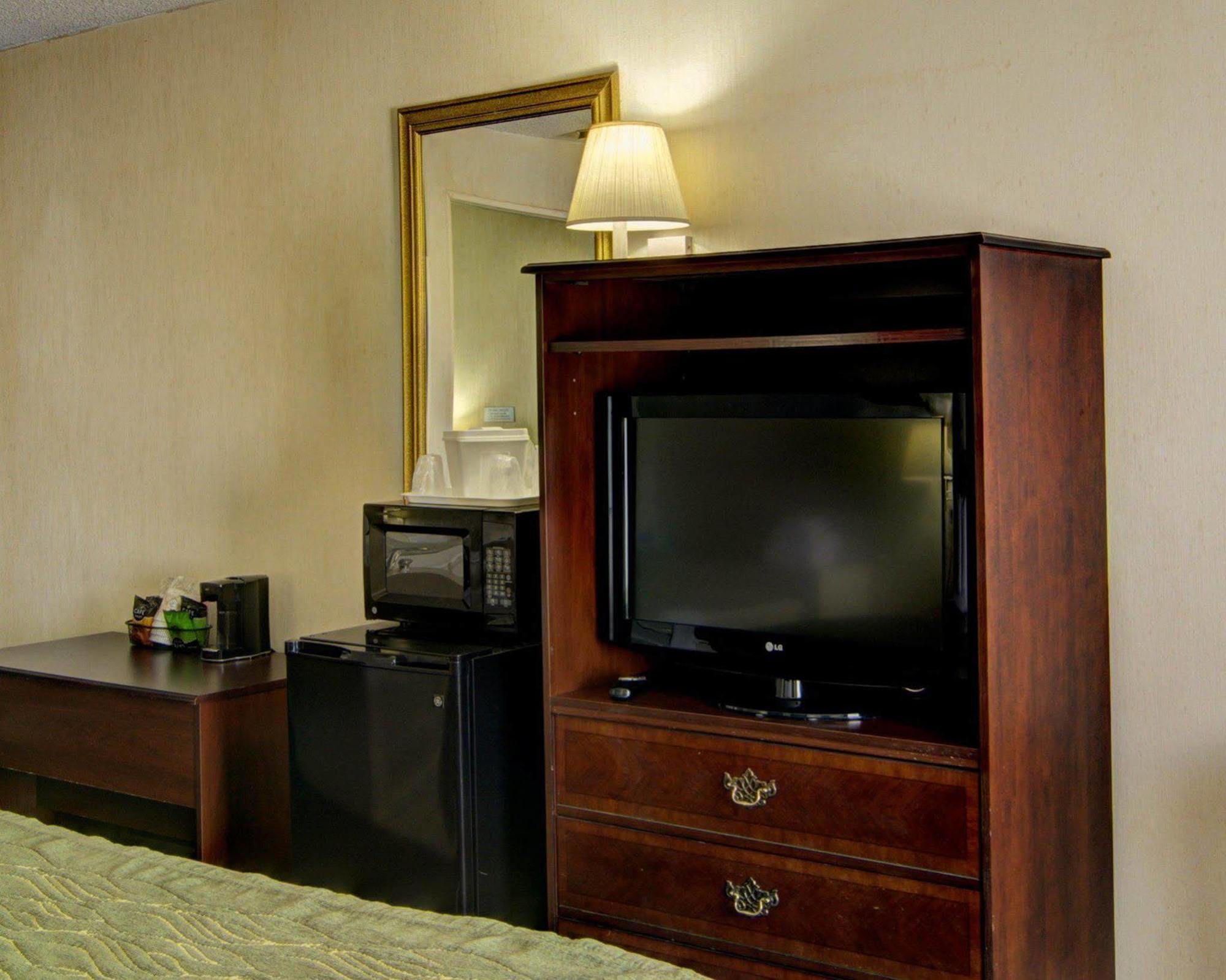 Quality Inn Princeton Luaran gambar