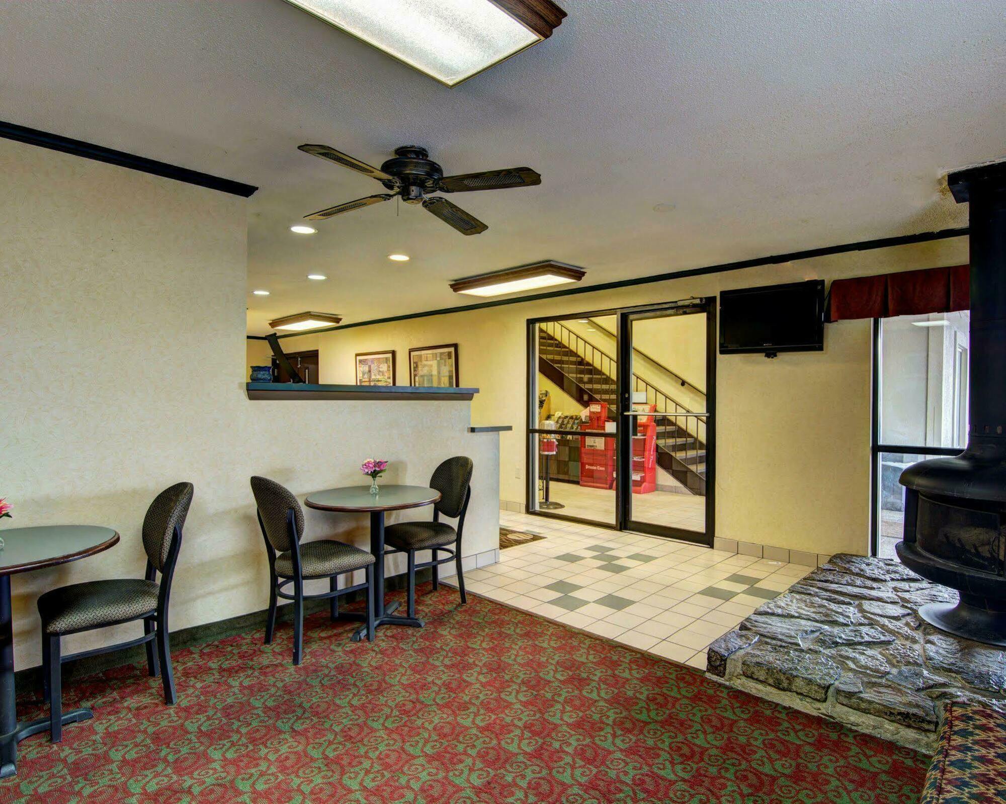 Quality Inn Princeton Luaran gambar